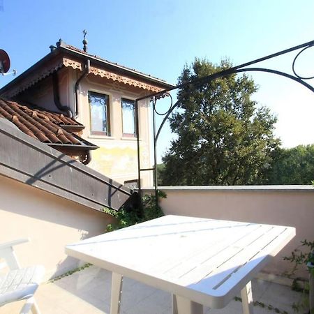 Villa Il Villino Rosa San Paolo Solbrito Esterno foto