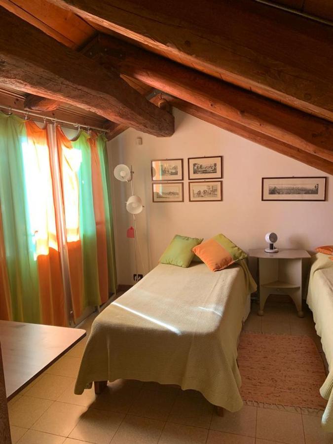 Villa Il Villino Rosa San Paolo Solbrito Esterno foto